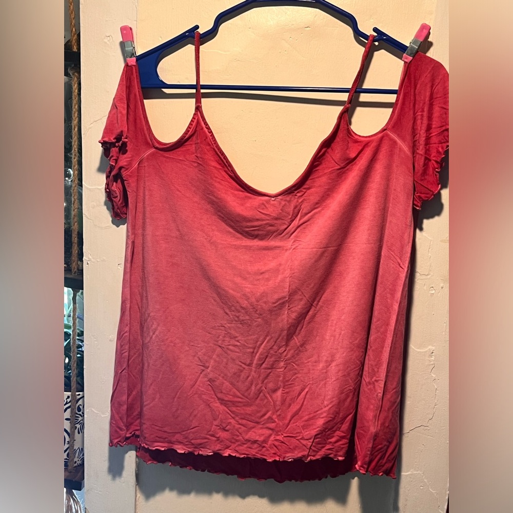 American eagle soft n sexy off shoulder tee